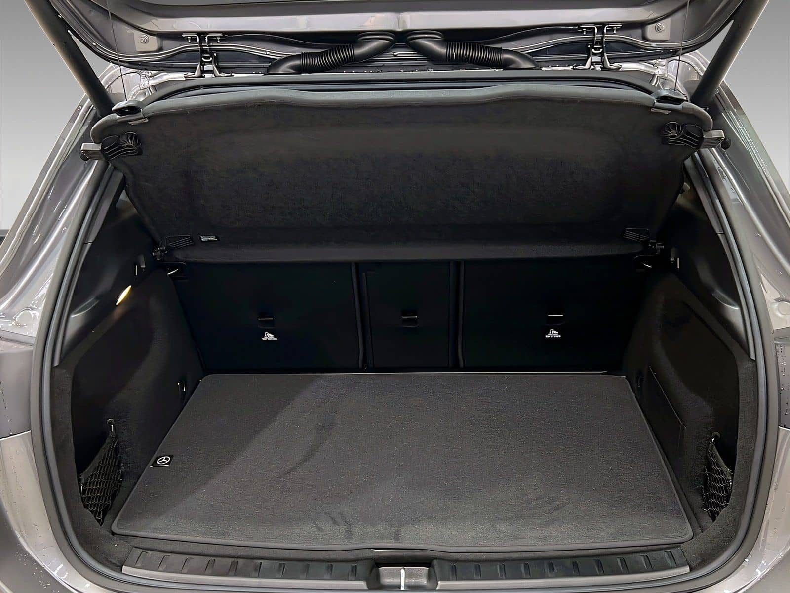 Mercedes-Benz GLA 200 MBUX+LED+PARKTRONIC+Kamera+SHz+AHK foto 6