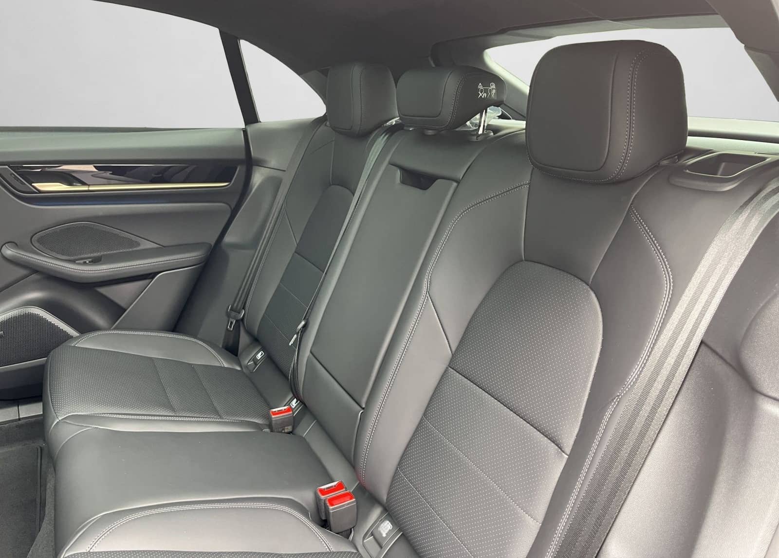 Porsche Macan 4 Pano.,Servo,Sport Chrono, Privacy, InnoD foto 11