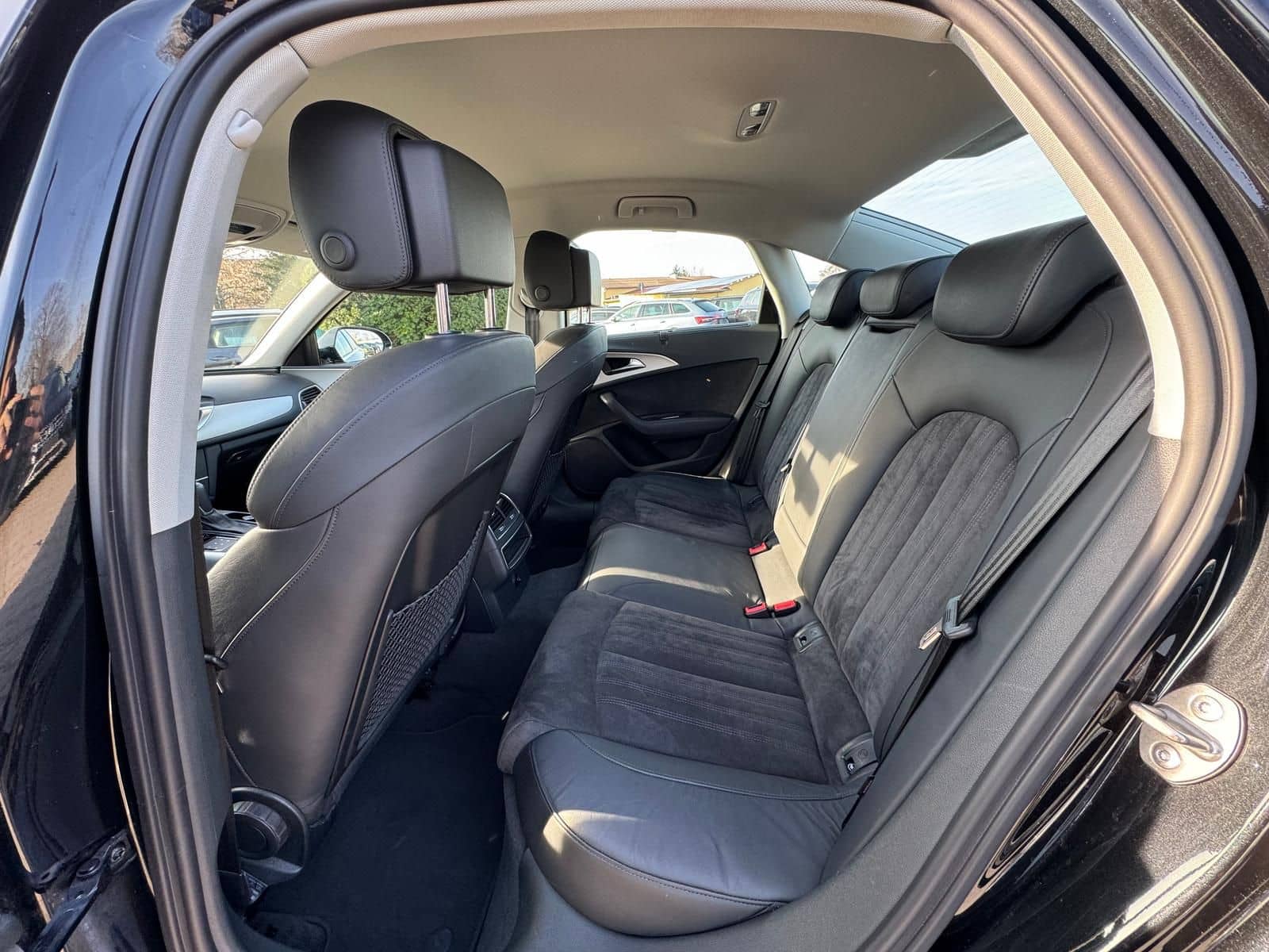 Audi A6 2.0 ultra Sport Navi Standheizung PDC Xenon foto 10