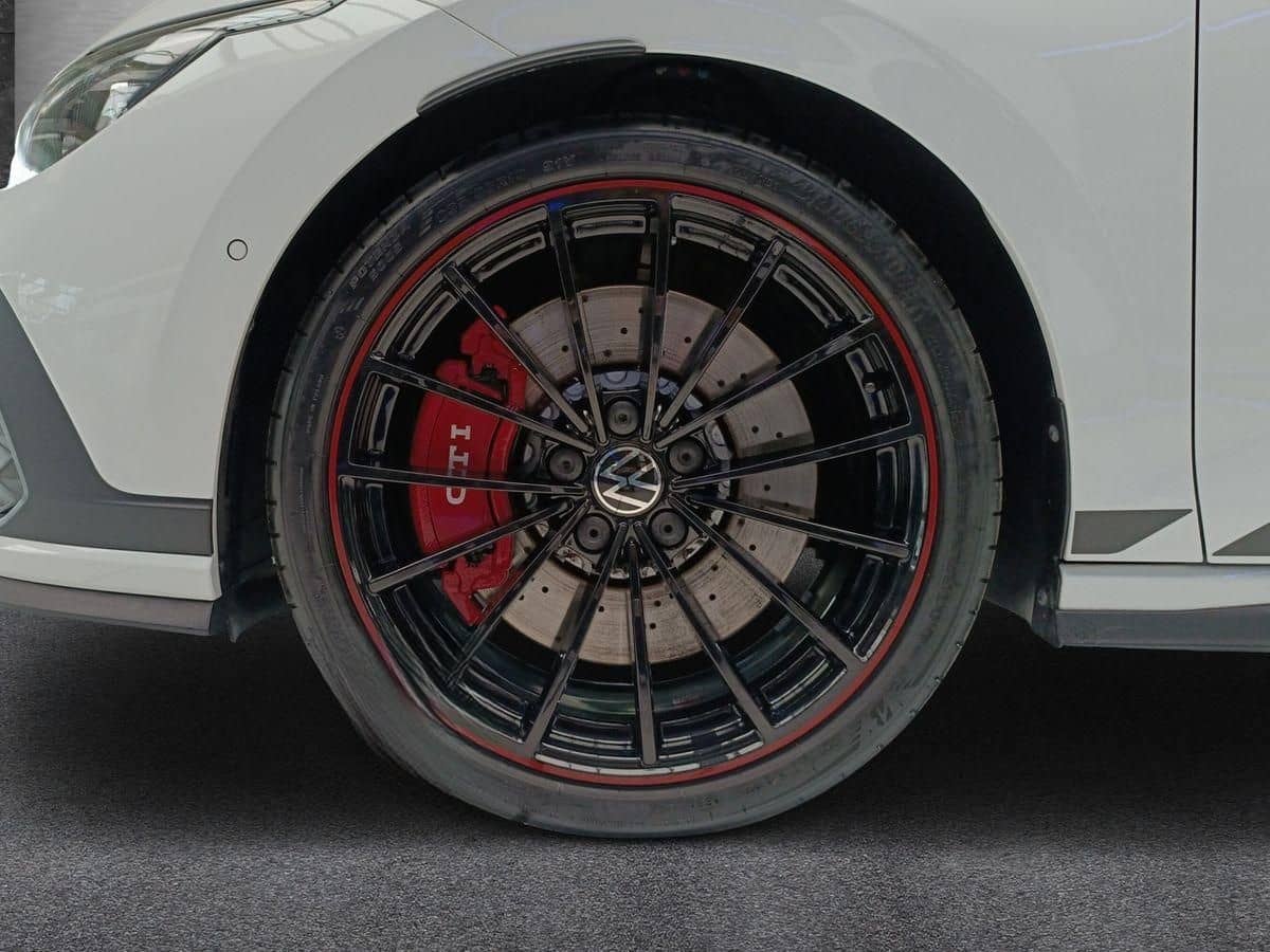 Volkswagen GOLF 8 2.0 TSI "GTI CLUBSPORT" 300 PS DSG+AKRAPO foto 11