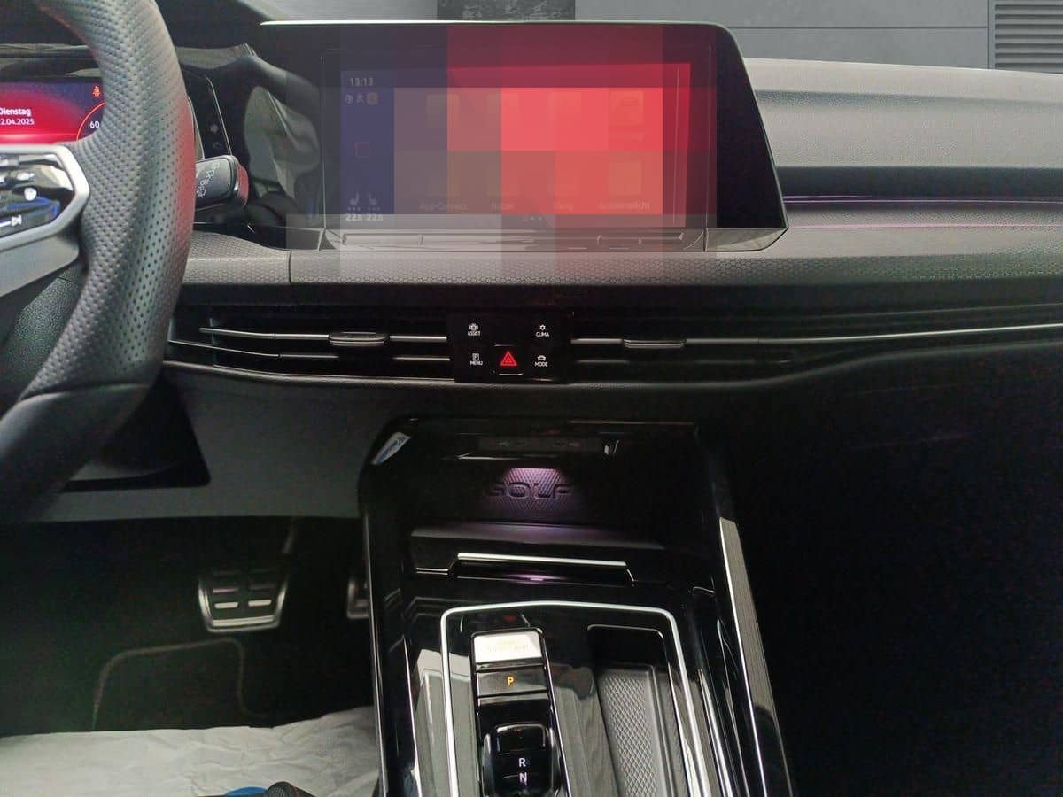 Volkswagen GOLF 8 2.0 TSI "GTI CLUBSPORT" 300 PS DSG+AKRAPO foto 15