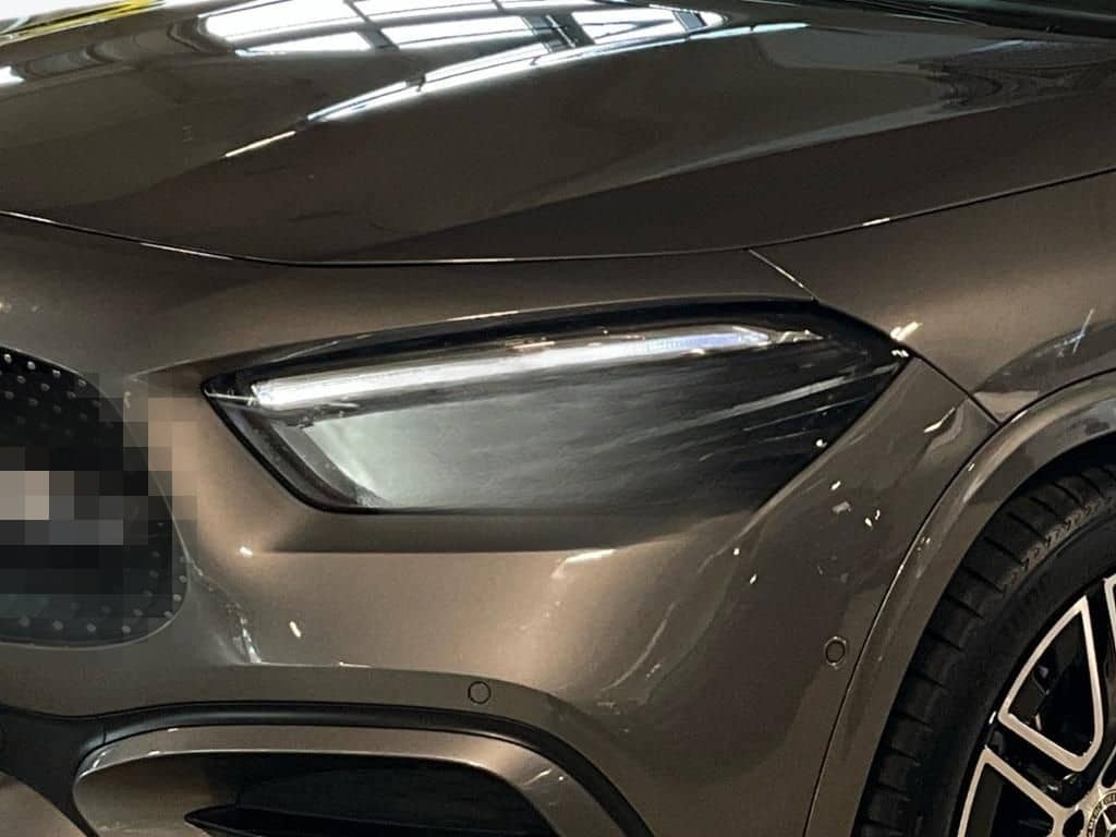 Mercedes-Benz GLA 180 AMG ACC AHK AUT DynLicht Fernlichtass. foto 4