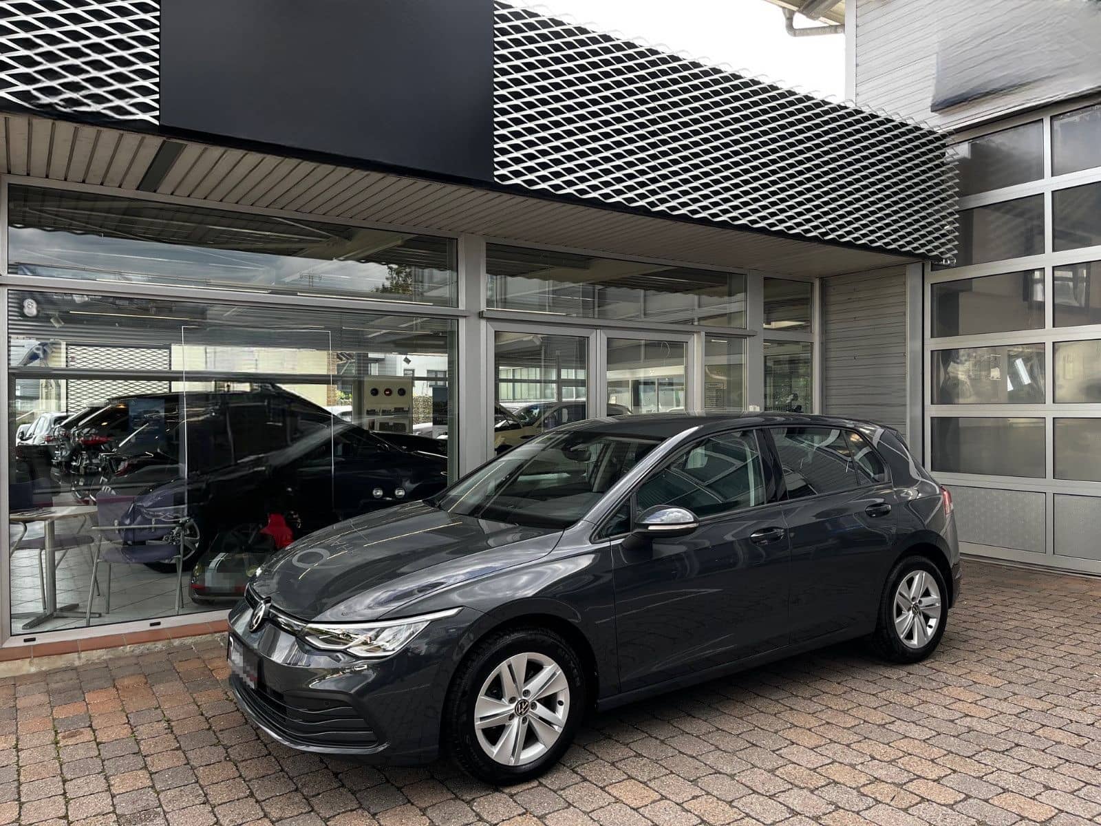 Volkswagen Golf VIII Lim. Life *Sitzhz.*Carplay*ACC* foto 1