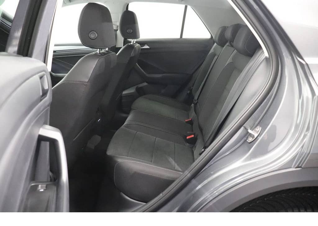 Volkswagen T-Roc Style 1.5 l TSI 110 kW 150 PS 7-Gang-Doppe foto 19