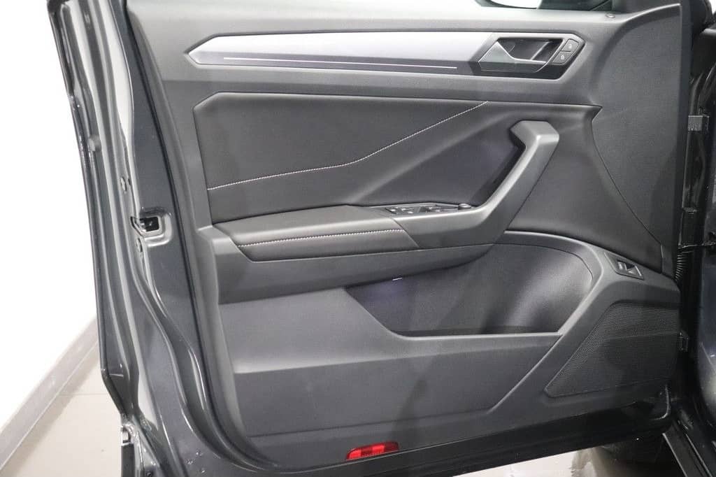 Volkswagen T-Roc Style 1.5 l TSI 110 kW 150 PS 7-Gang-Doppe foto 8