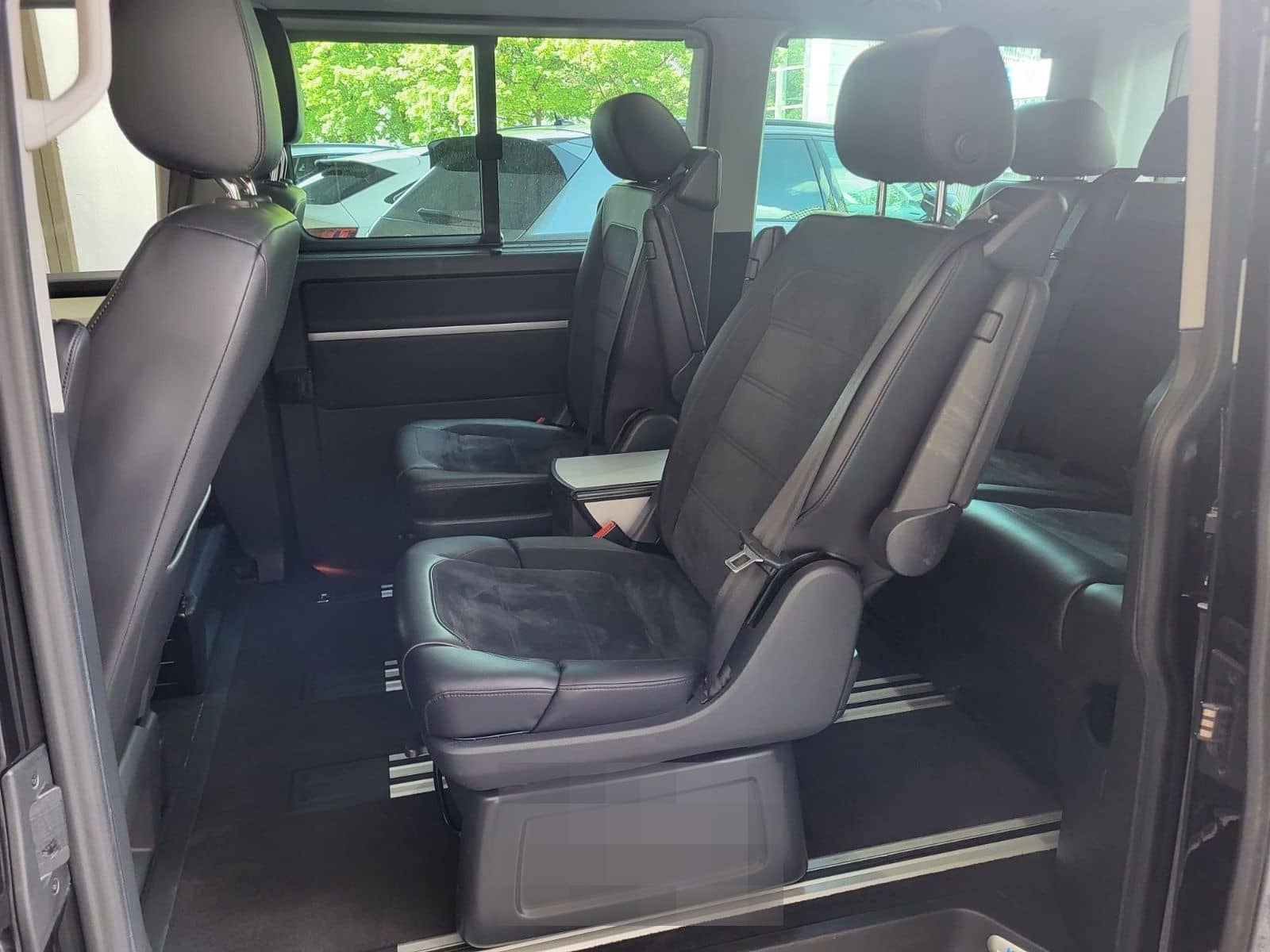 Volkswagen T6 2,0 TDI 4M Bulli Multivan Highline AHK StHzg foto 13