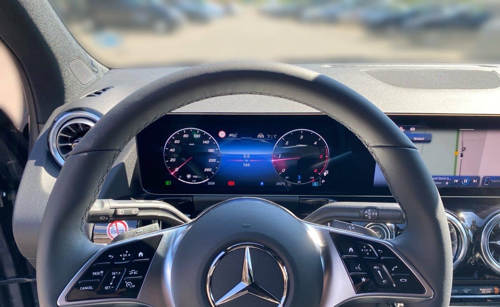 Mercedes-Benz GLA 180 d PROGRESSIVE°ADV+°KEYLESS°360°DISTR° foto 8