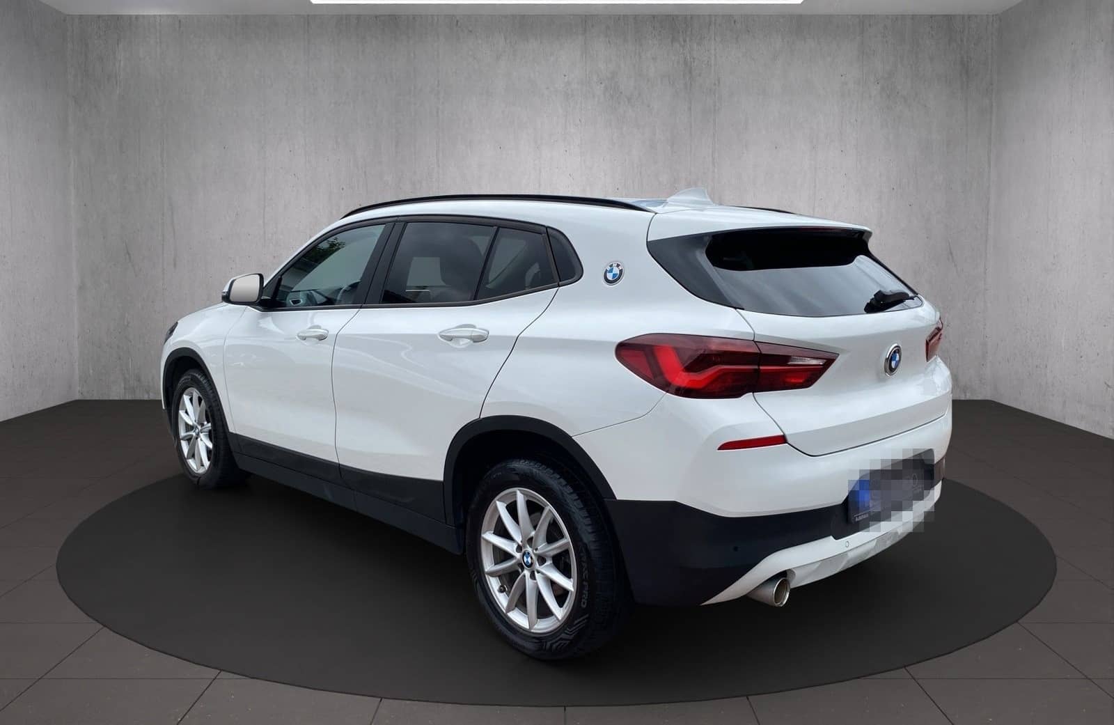 BMW X2 sDrive 18 i Advantage *Navi*El.Heckklappe*RFK foto 3