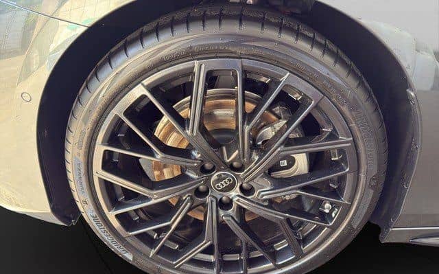 Audi A6 Avant TDI quattro 150 kW S line Edition One foto 16