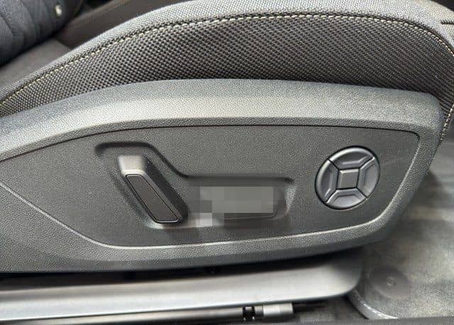 Audi A6 Avant TDI quattro 150 kW S line Edition One foto 18