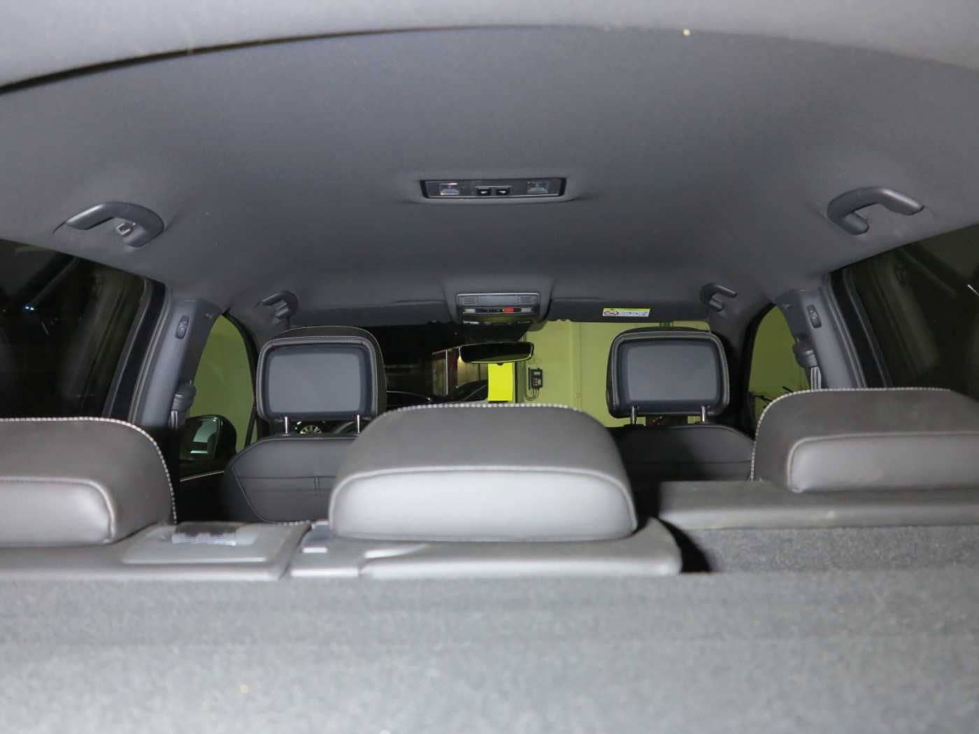 Volkswagen Tiguan 2.0 TDI SCR 4MOT DSG7 R-Line AHK Navi foto 14