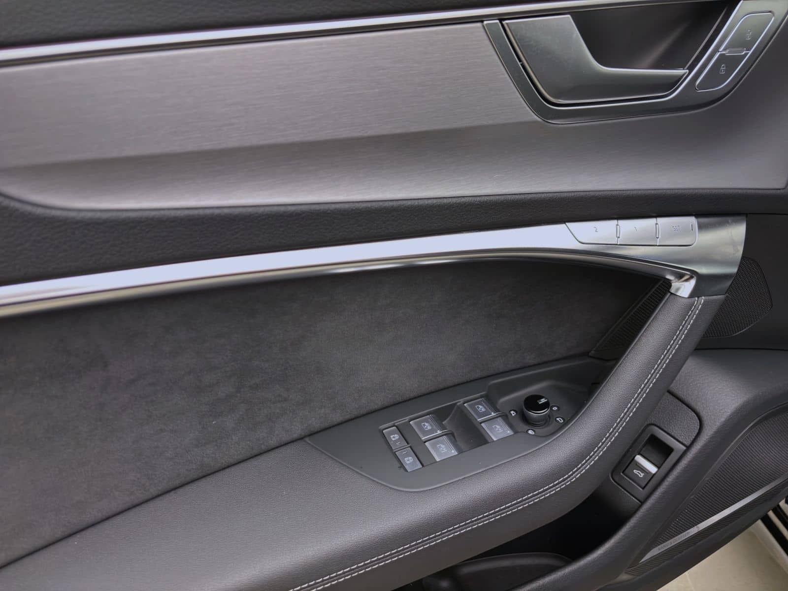 Audi S6 Avant Q STANDHZG PANO NAVI+ HUD B&O foto 10