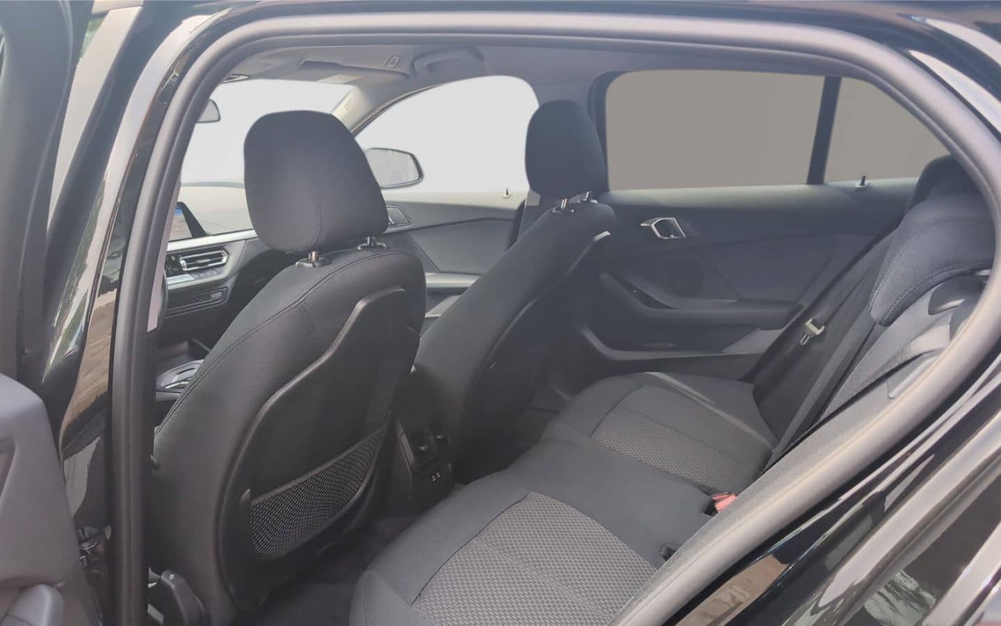 BMW 118 i Advantage, DCT, Parkassistent-Paket, SH foto 9