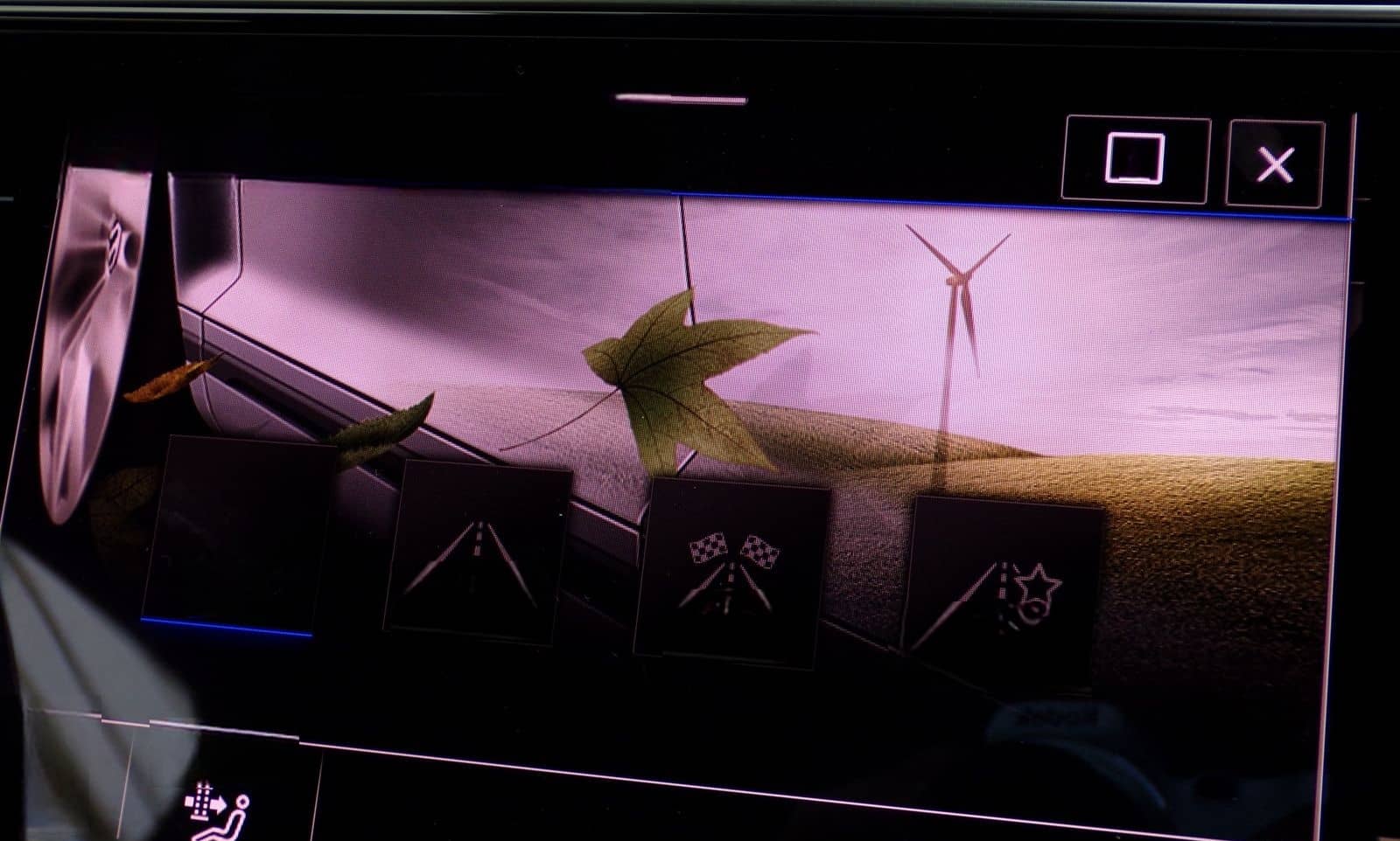 Volkswagen T-ROC 1.5 TSI SPORT / BLACK STYLE+BEATS AUDIO foto 18