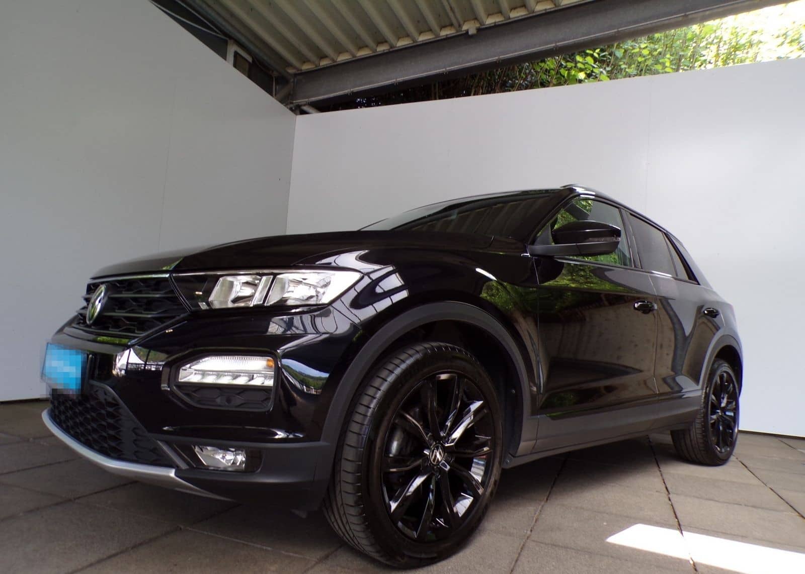 Volkswagen T-ROC 1.5 TSI SPORT / BLACK STYLE+BEATS AUDIO foto 4