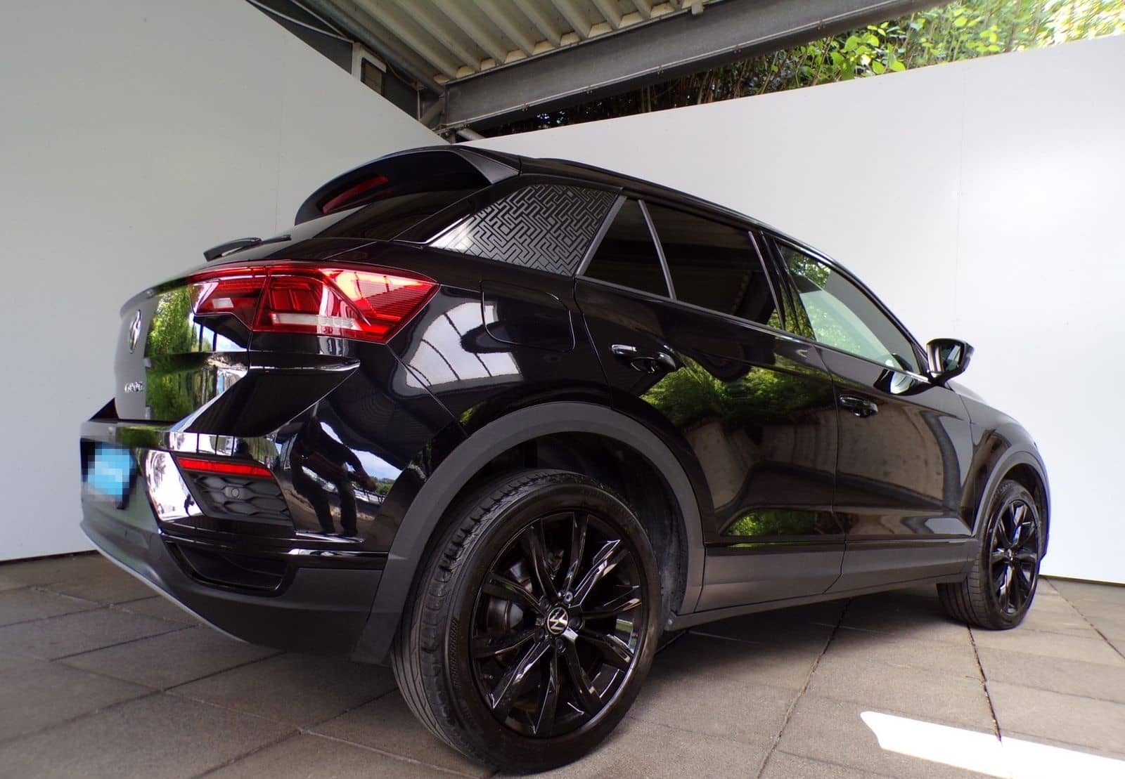 Volkswagen T-ROC 1.5 TSI SPORT / BLACK STYLE+BEATS AUDIO foto 8