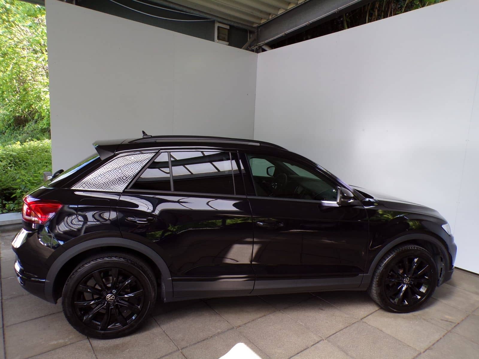 Volkswagen T-ROC 1.5 TSI SPORT / BLACK STYLE+BEATS AUDIO foto 9