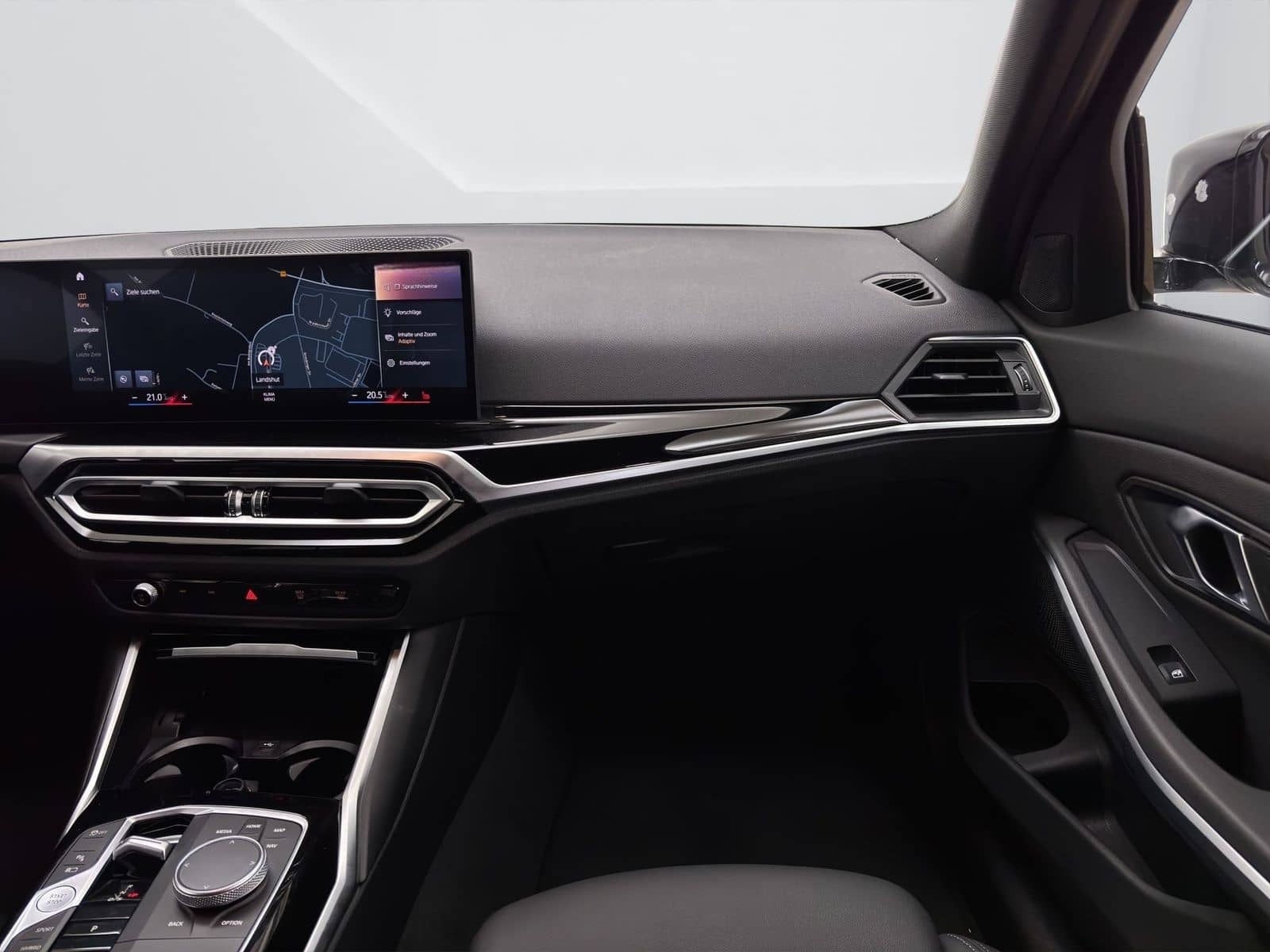 BMW 320e Touring [Sport Line, AHK, ACC, RFK, 18" LMR foto 16
