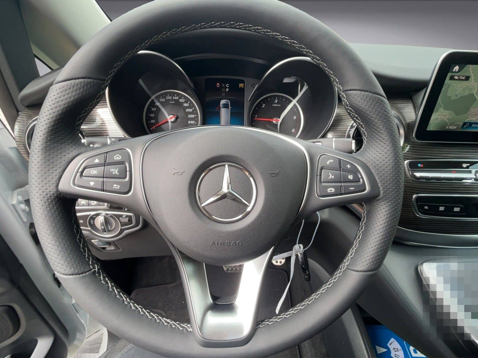 Mercedes-Benz V 300 d 4M EXTRALANG*AHK*360°*BURMESTER*DISTRONI foto 6
