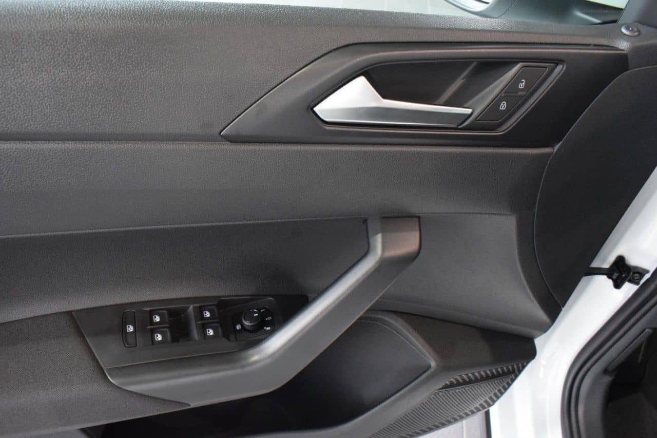 Volkswagen Taigo 1,0 l TSI LED SHZ PDC App-Connect Klima foto 6