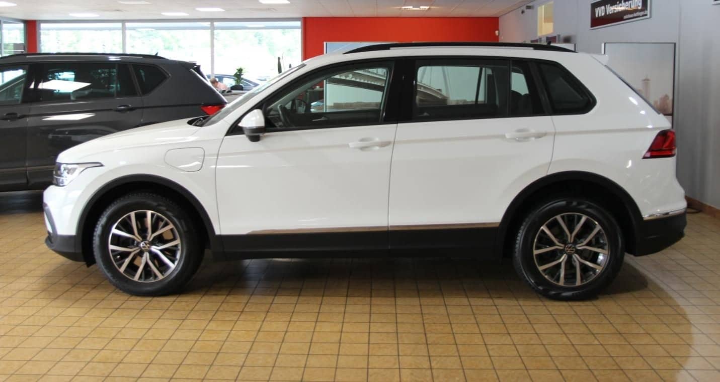 Volkswagen Tiguan Life 1.4 TSI,DSG,AHK,Lenkradhzg,Navi,Mass foto 2