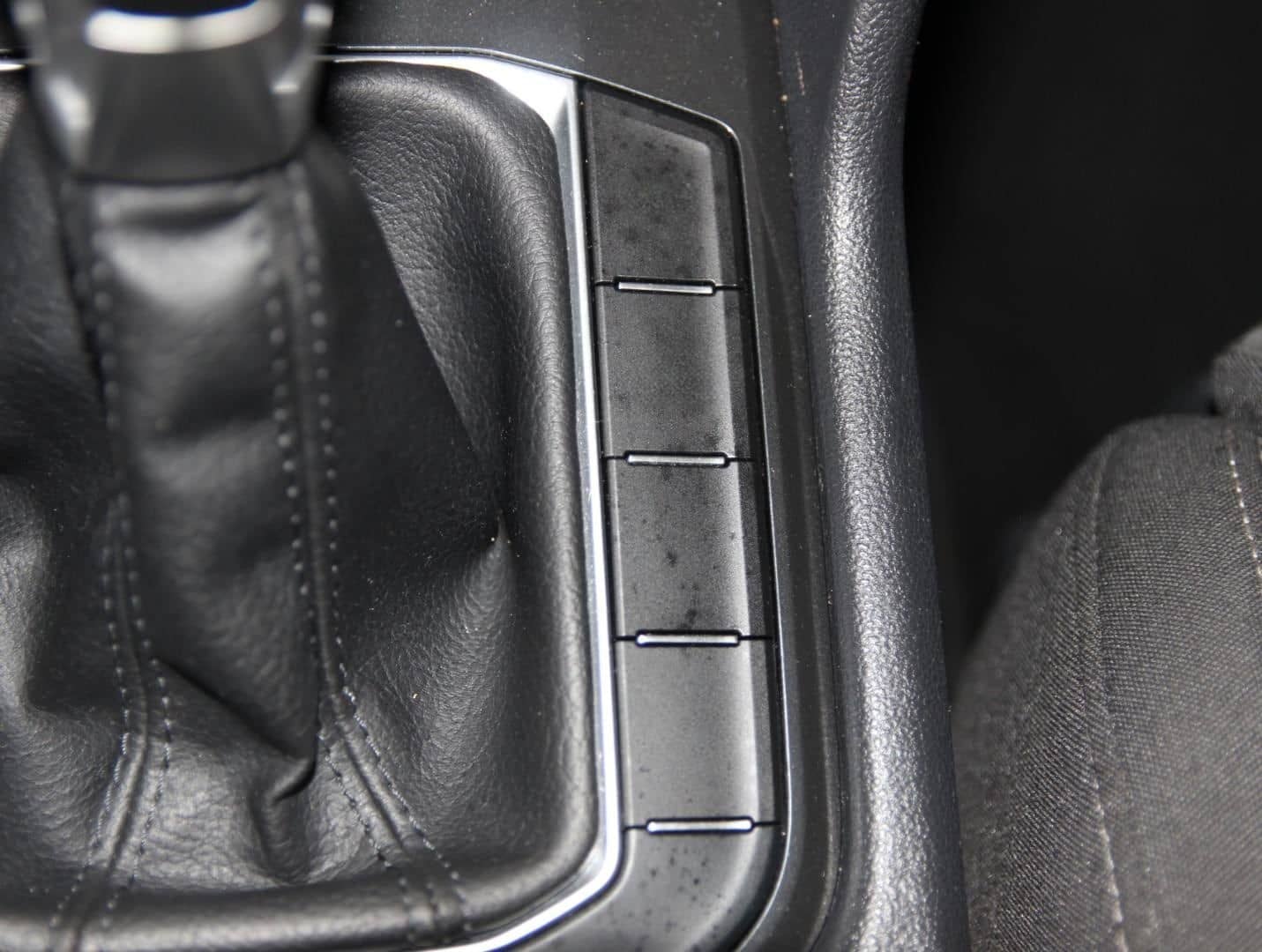 Volkswagen Tiguan Life 1.4 TSI,DSG,AHK,Lenkradhzg,Navi,Mass foto 11