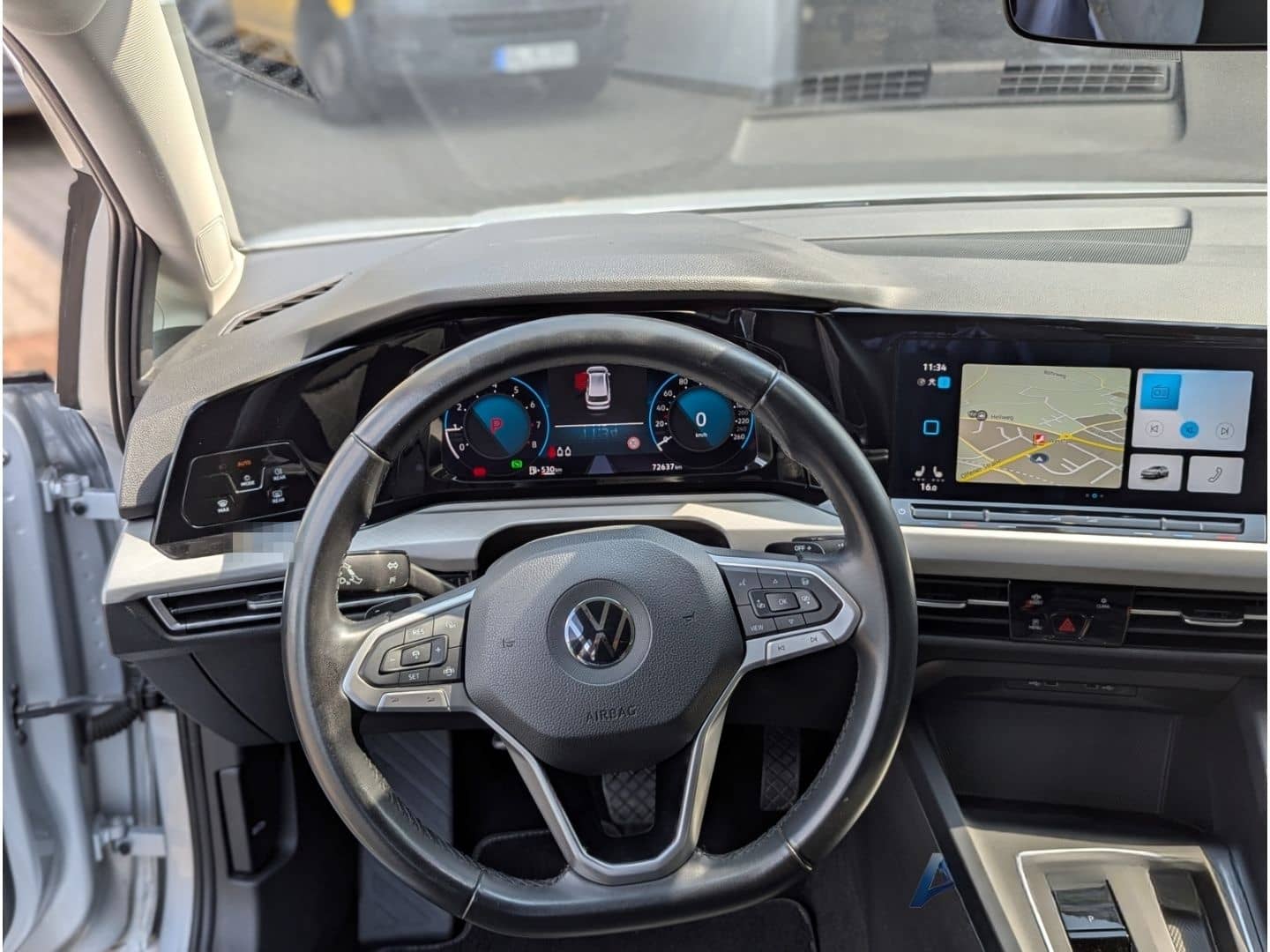 Volkswagen Golf VIII Variant1.0 eTSI DSG Life Navi Digitale foto 18