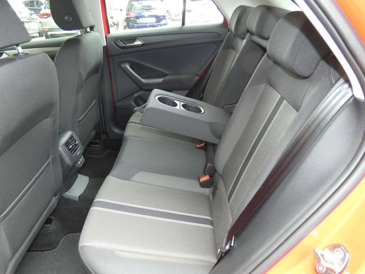 Volkswagen T-Roc Style, PDC vo+hi, Klima, MFL, Wi-Paket foto 7
