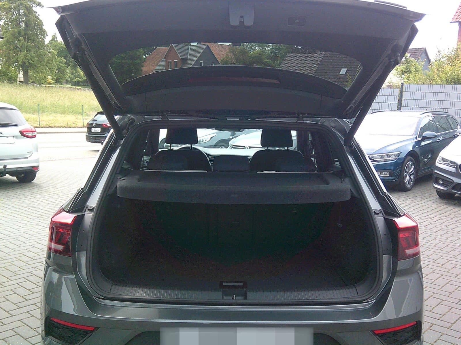 Volkswagen T-Roc DSG Sport 4Motion  2.HAND,NAVI,LED,SHZ foto 18