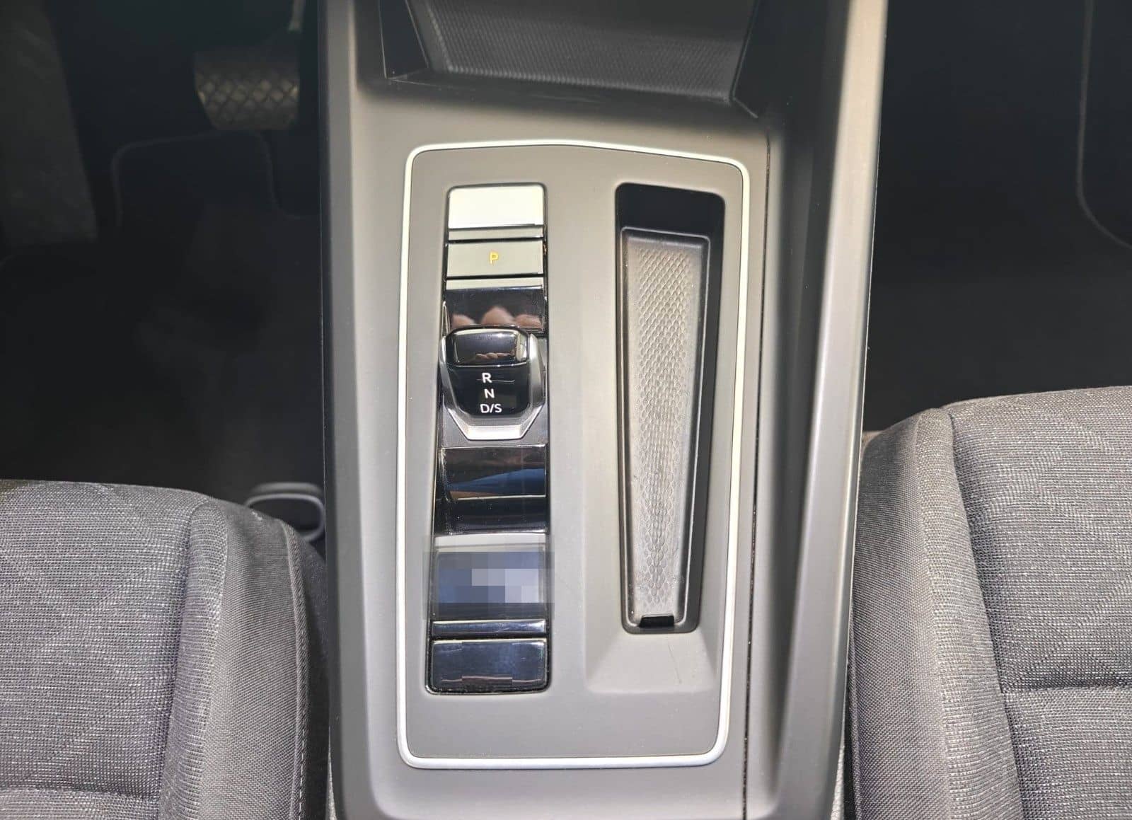 Volkswagen Golf VIII Lim. Life eTSI* Mild-Hybrid * foto 17