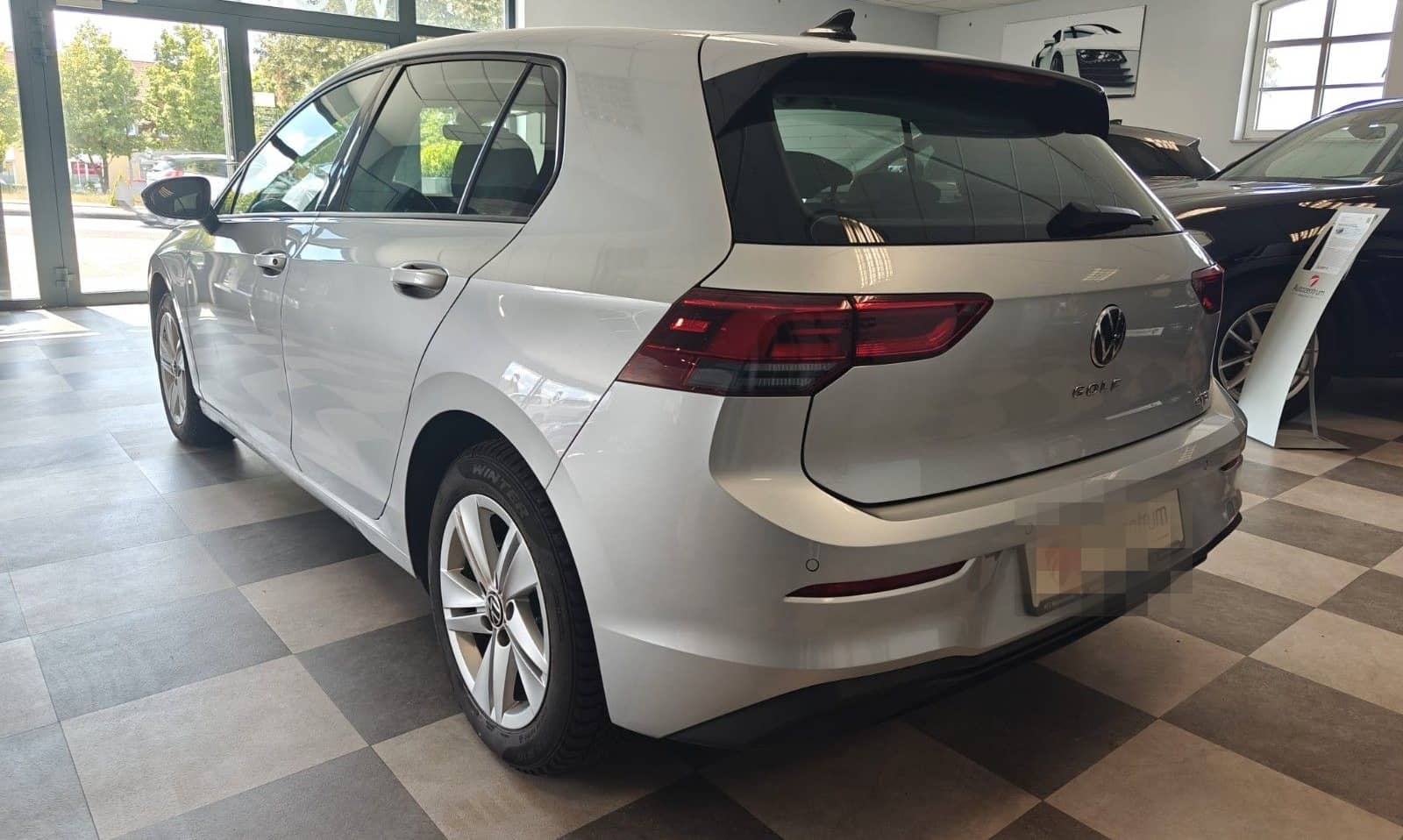 Volkswagen Golf VIII Lim. Life eTSI* Mild-Hybrid * foto 7