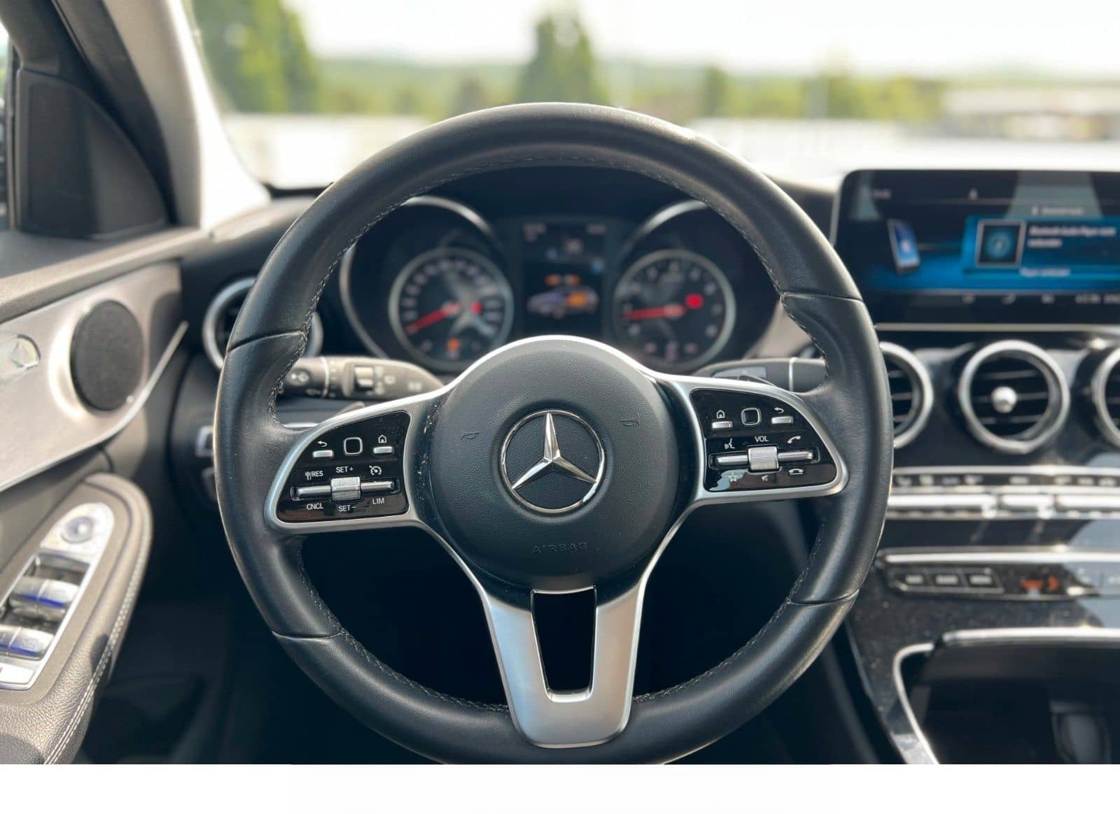 Mercedes-Benz C180 T AVANTGARDE 9G-TRONIC LED*KAM*SPUR*TOT*NAV foto 17