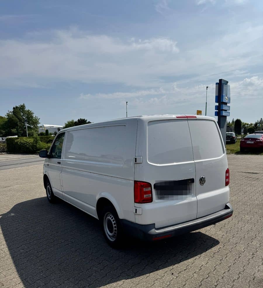 Volkswagen T6 Transporter  Kasten lang / SUPER ZUSTAND!! foto 14