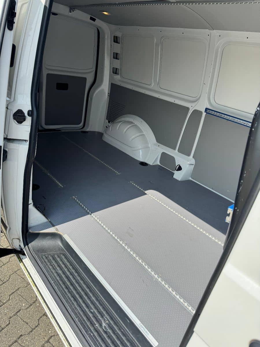 Volkswagen T6 Transporter  Kasten lang / SUPER ZUSTAND!! foto 5