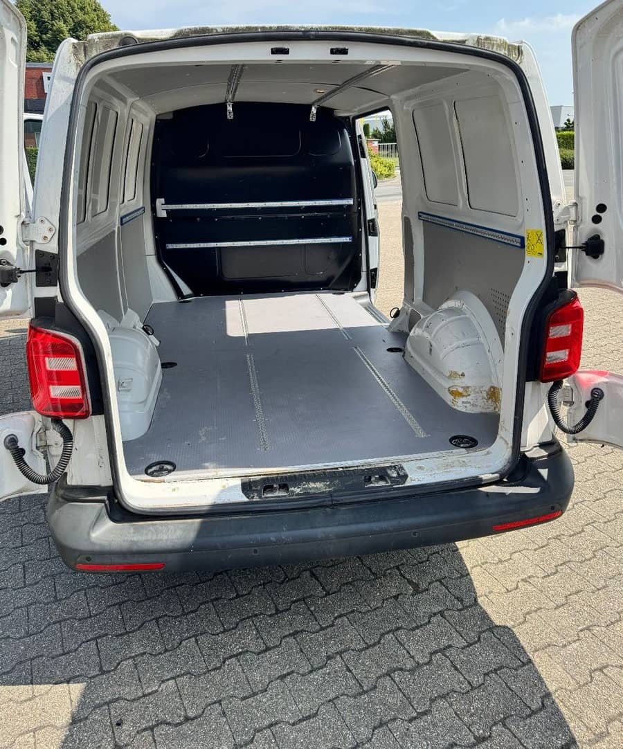 Volkswagen T6 Transporter  Kasten lang / SUPER ZUSTAND!! foto 7