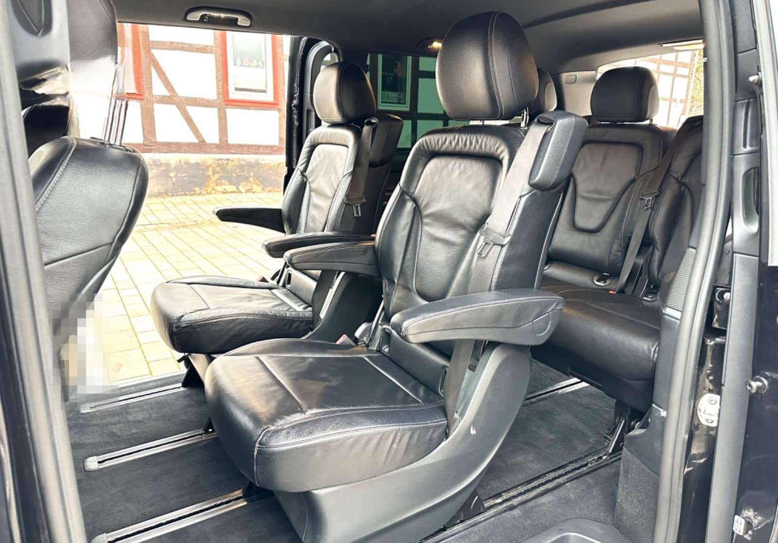 Mercedes-Benz V 300 d Lang AMG. 7 Sitze Automatik Avantgarde foto 25