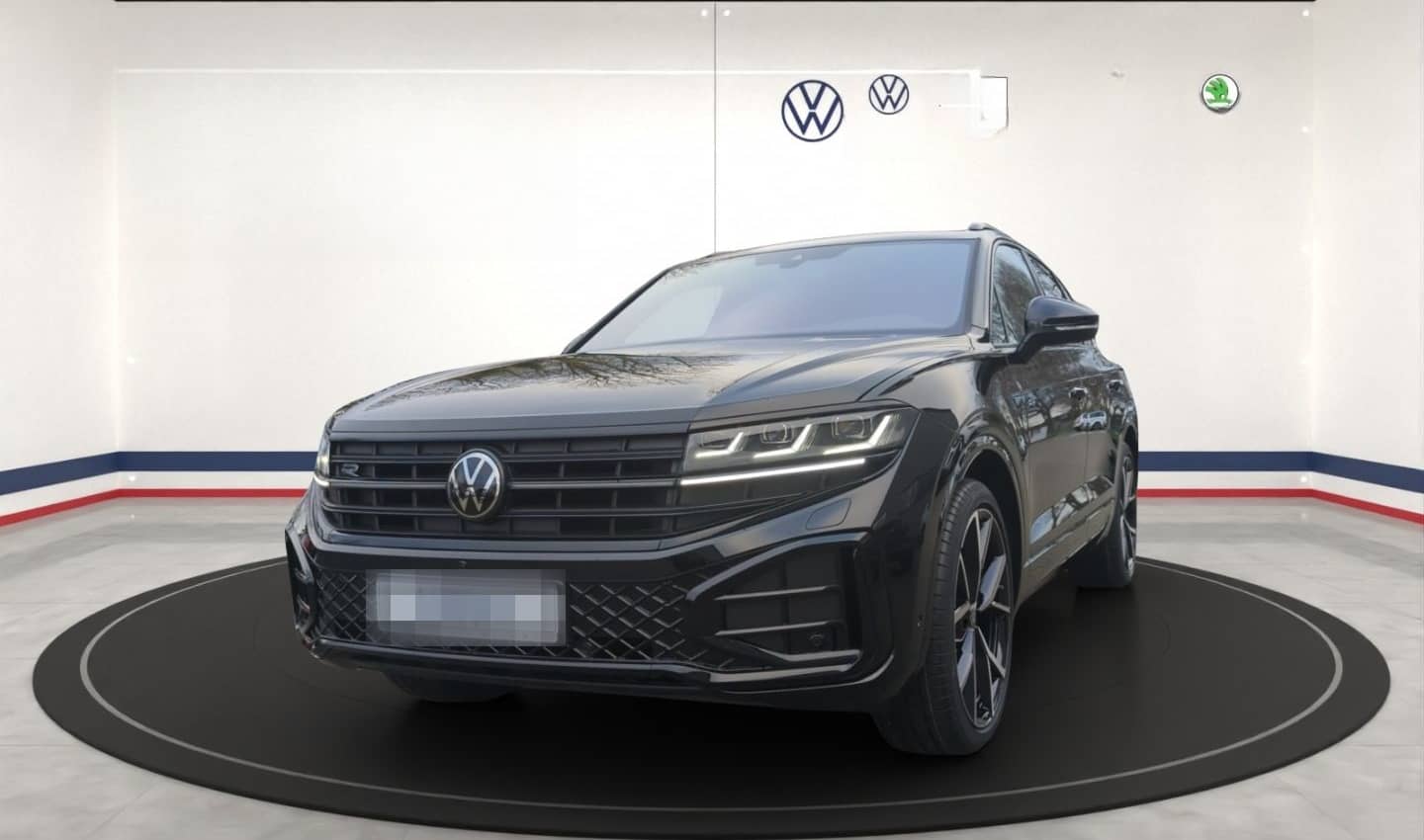 Volkswagen Touareg R-Line 3.0 V6 TDI 4MOTION DSG AHK,NAV,SH foto 1