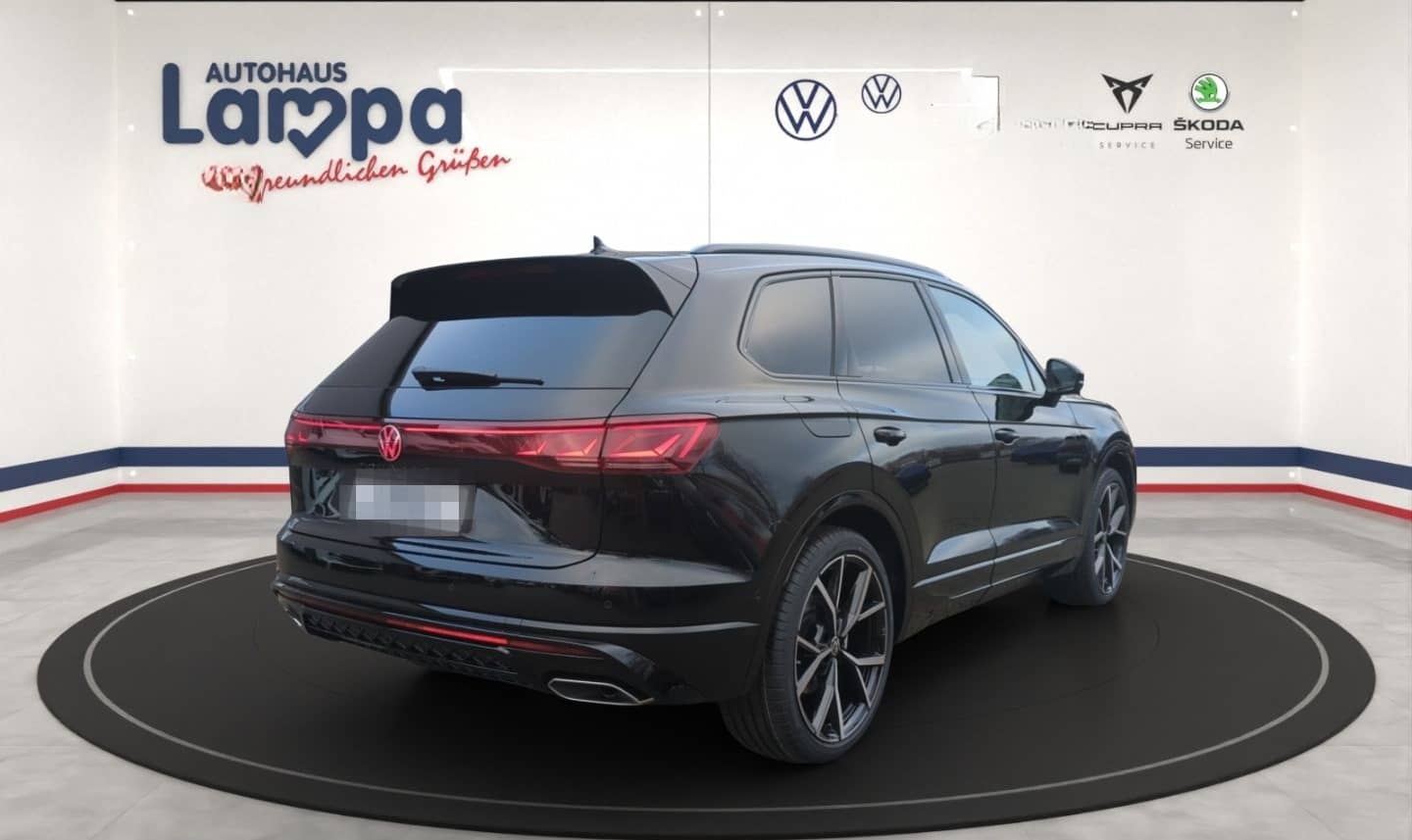 Volkswagen Touareg R-Line 3.0 V6 TDI 4MOTION DSG AHK,NAV,SH foto 14