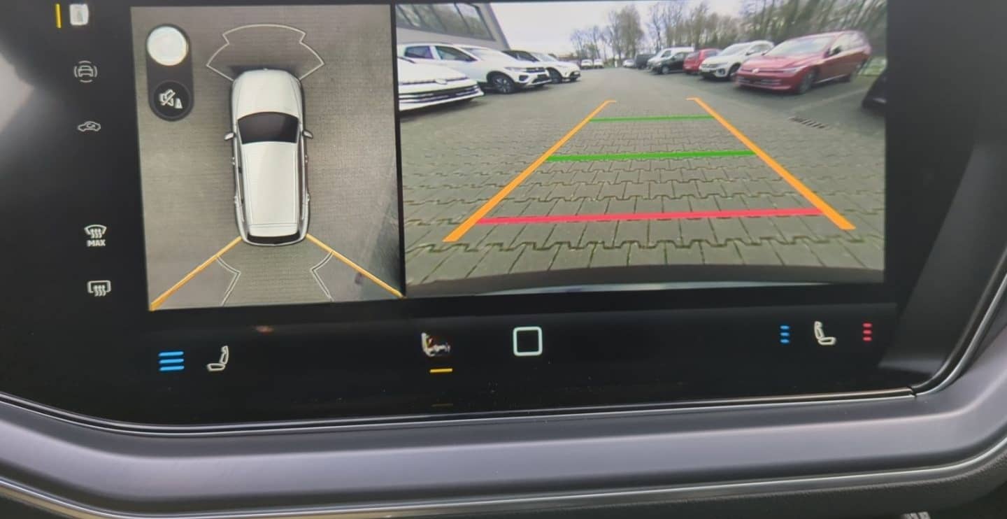 Volkswagen Touareg R-Line 3.0 V6 TDI 4MOTION DSG AHK,NAV,SH foto 10