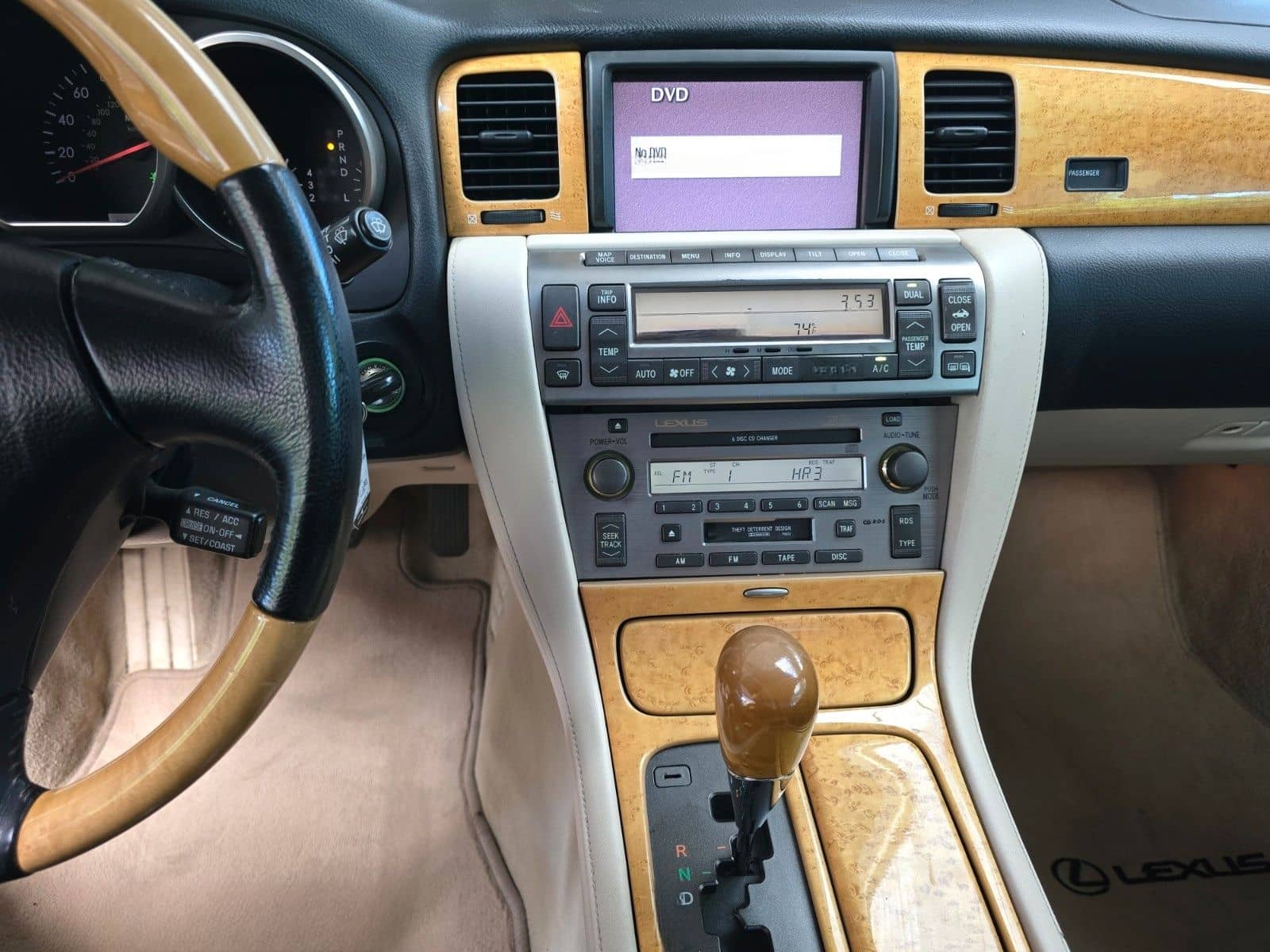 Lexus SC 430 V8 BI-COLOUR-LEDER/NAVI/MEMORY/SZH/PDC foto 22