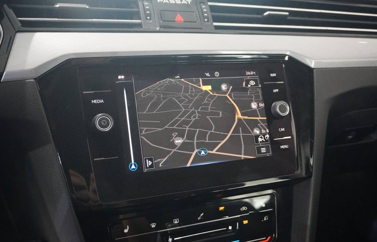 Volkswagen Passat VARI. 2.0D BUSINESS 4M NAVI/KAMERA/SH/AHK foto 20