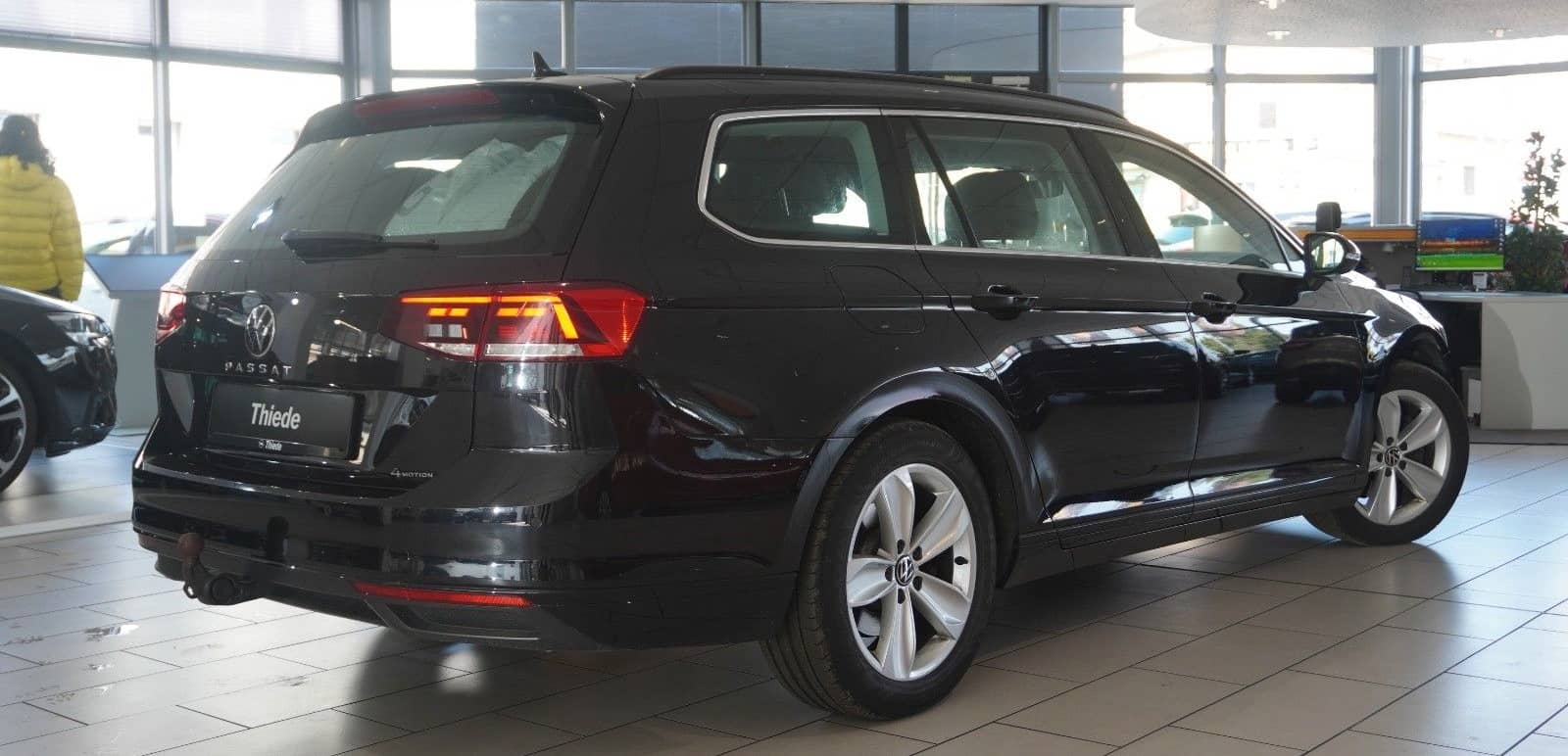 Volkswagen Passat VARI. 2.0D BUSINESS 4M NAVI/KAMERA/SH/AHK foto 6