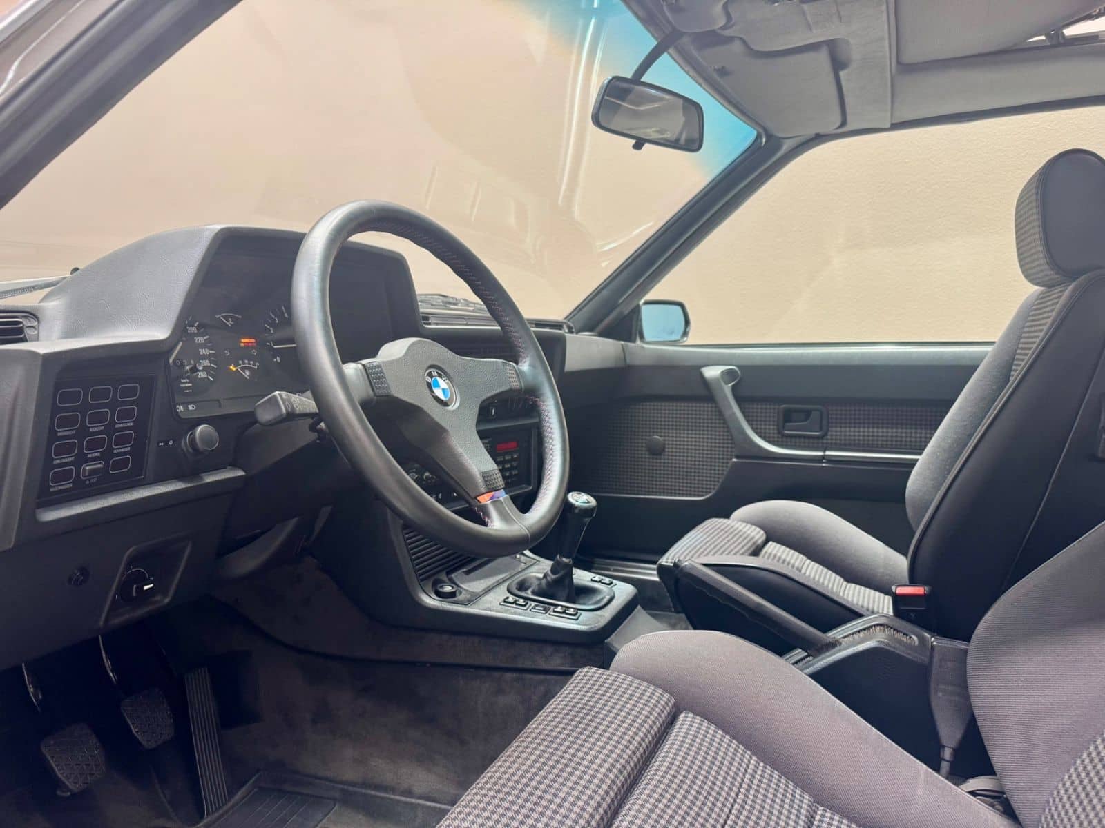 BMW M6 / M635 CSI *DEUTSCH*M-TECHNIK*WIESMANN* foto 8