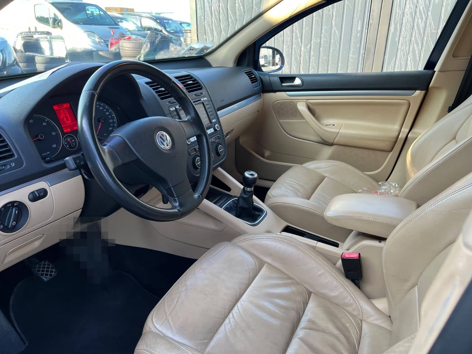 Volkswagen Golf V 4Motion*ARMORED*GEPANZERT*B4*ARMOURED*80 foto 5