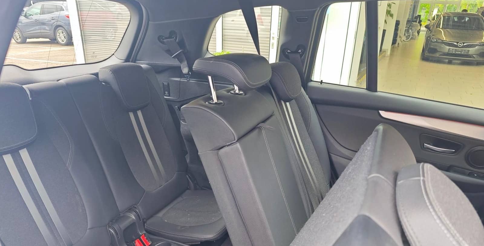 BMW 218 Grand Tourer M Sport 7-Sitzer AHK Navi SHZ foto 9