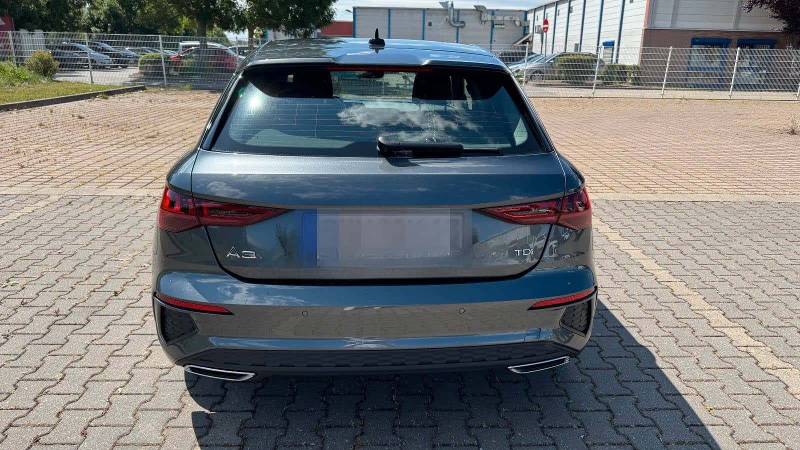 Audi A3 Sportback 35 TDI S line foto 3