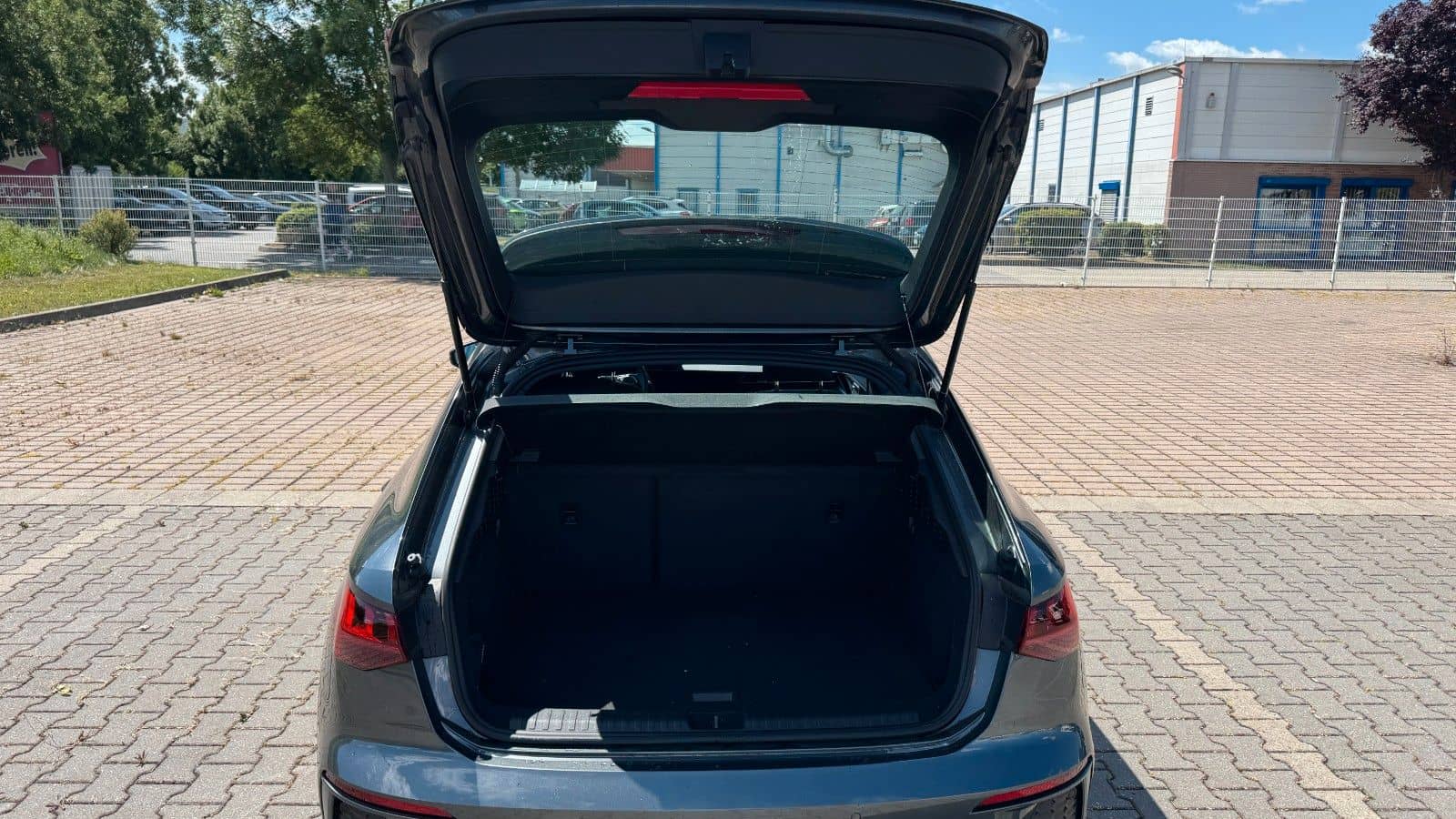 Audi A3 Sportback 35 TDI S line foto 4