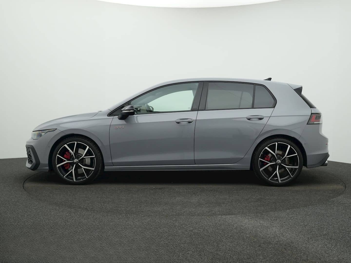 Volkswagen Golf GTI 8 2.0 TSI DSG BLACK STYLE AHK PANO NAVI foto 3