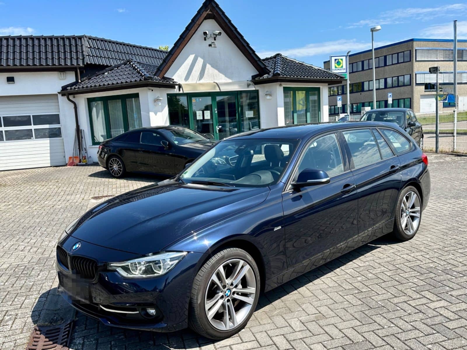 BMW 335d Touring xDrive Sport Line *LCI*PANO*SPUR* foto 1