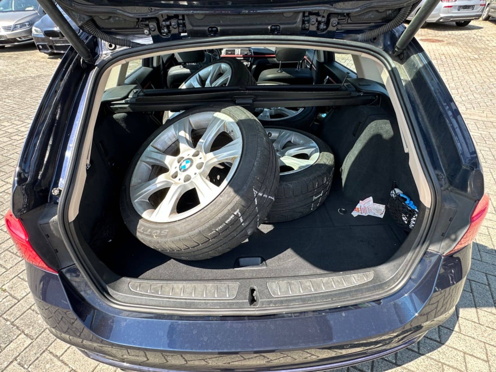 BMW 335d Touring xDrive Sport Line *LCI*PANO*SPUR* foto 5